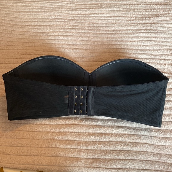 Lively The No Wire Strapless Bra - Black - Size 38C - Picture 2 of 5